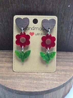NWT Red Flower Earrings Pierced Silver Tone Floral Cottagecore Dangle Drop OOAK